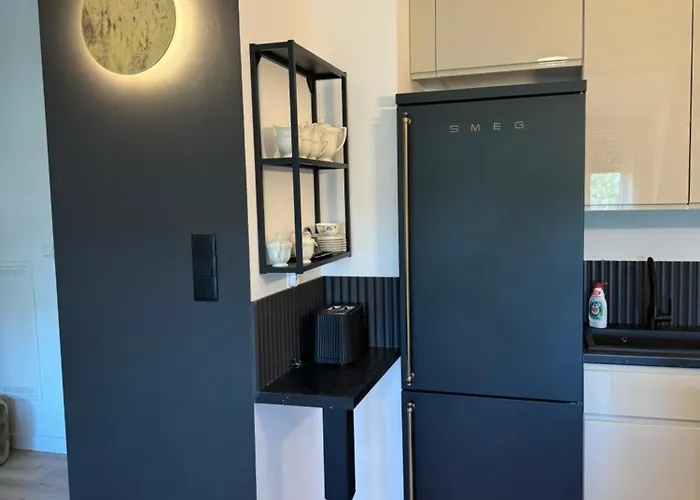 Moon Apartment